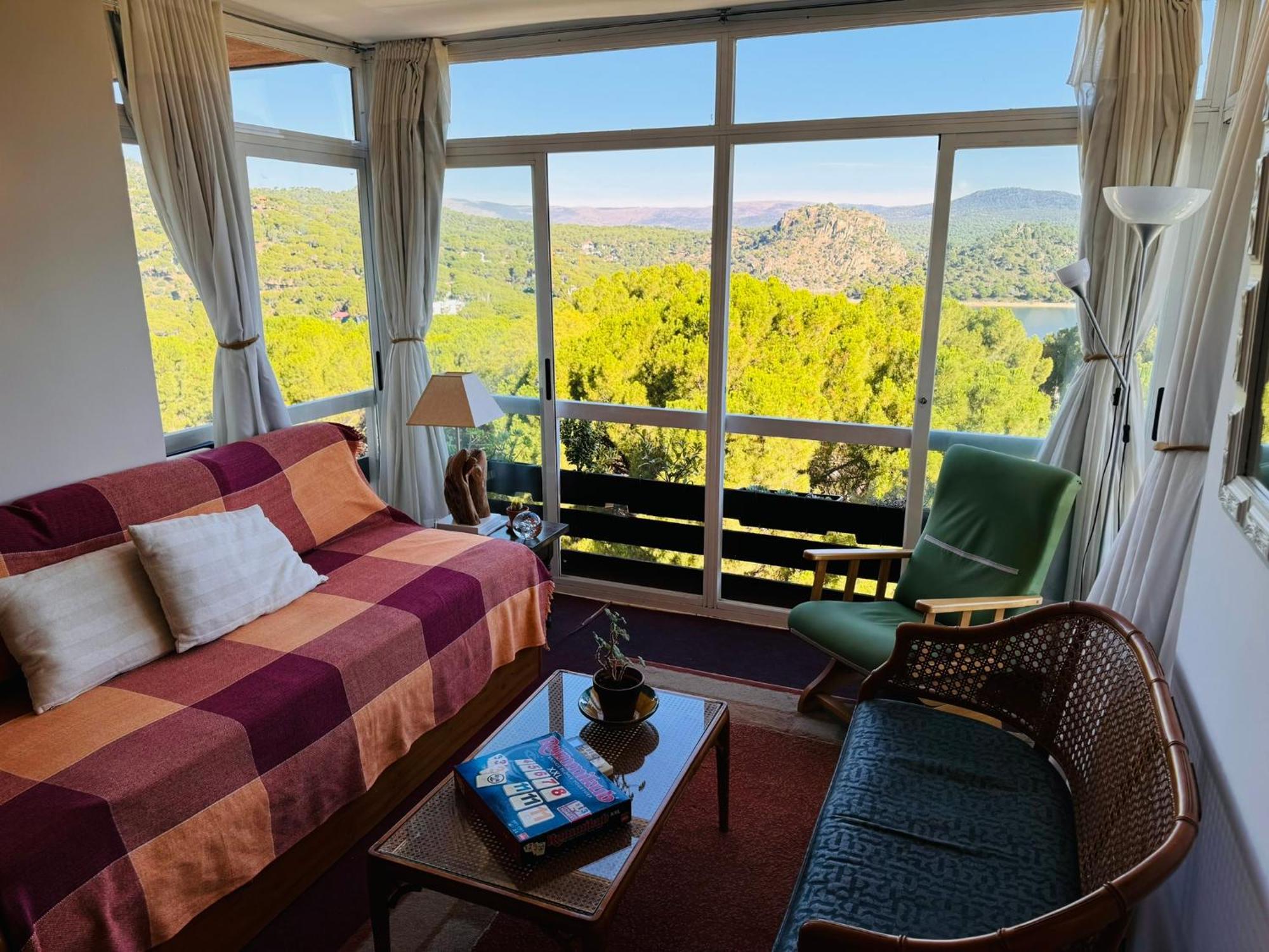 Acogedor Apartamento Con Bellas Vistas Al Embalse San Martín de Valdeiglesias Eksteriør billede